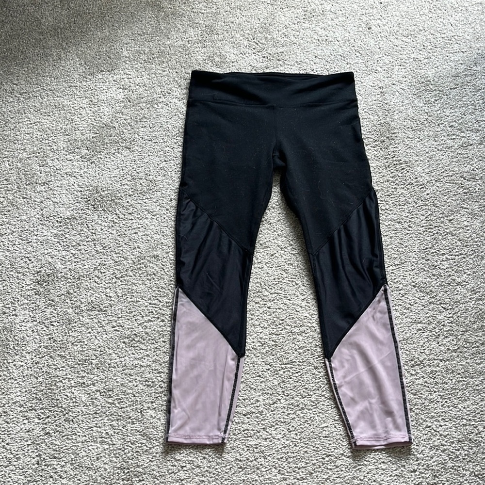 Fabletics Powerhold leggings